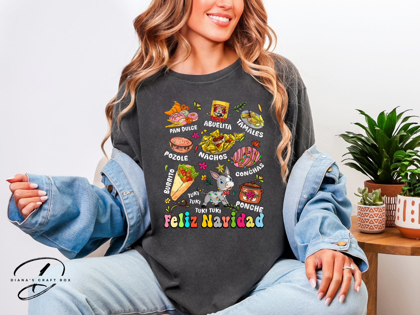 Feliz Navidad treats T-shirt