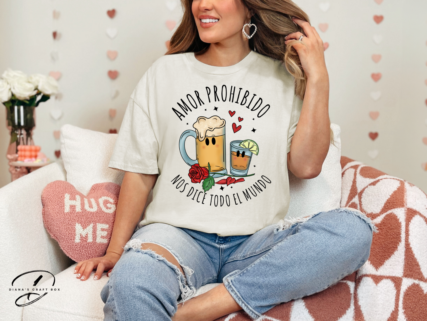 Amor prohibido los dice todo el mundo T-shirt