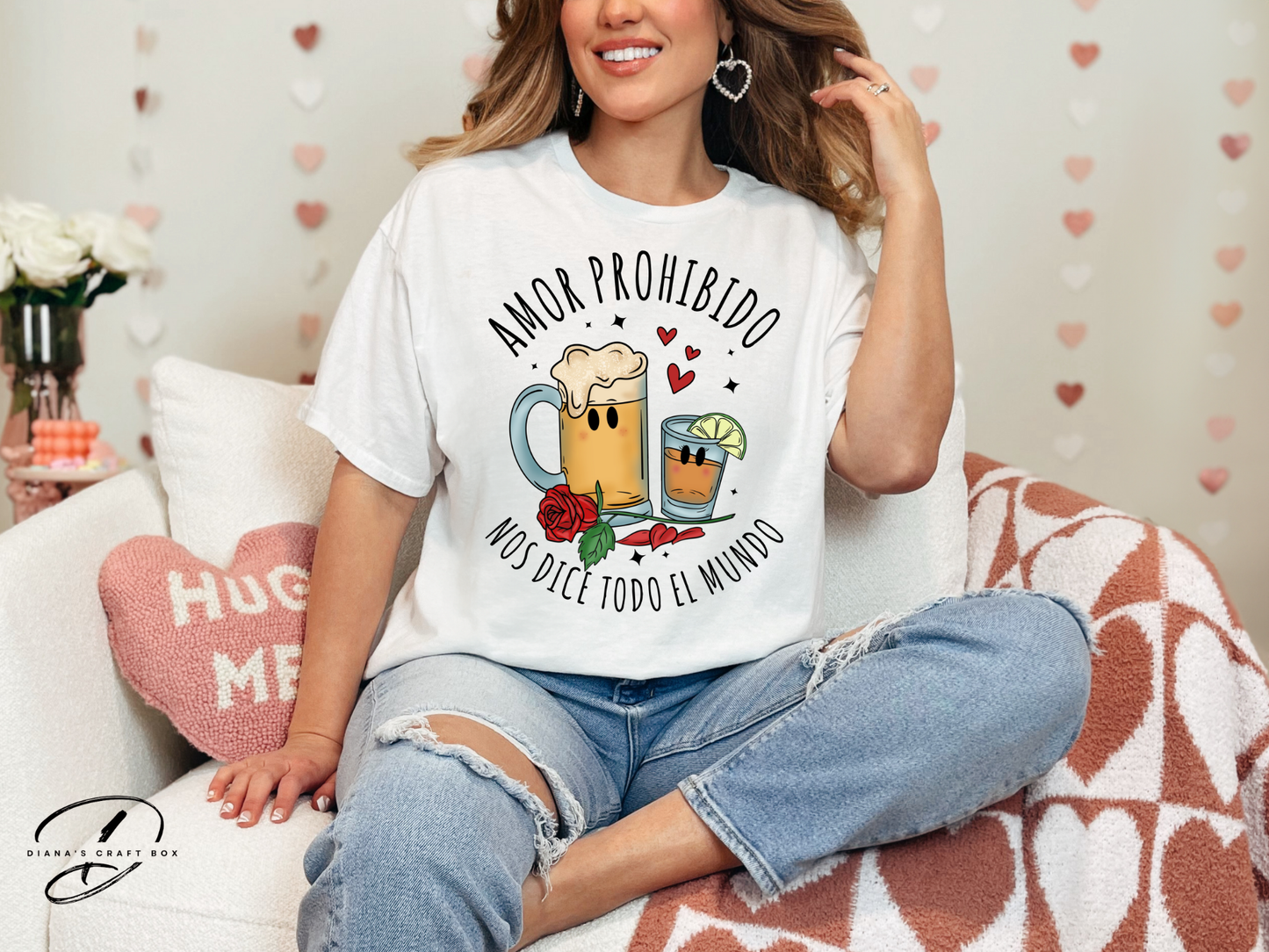 Amor prohibido los dice todo el mundo T-shirt