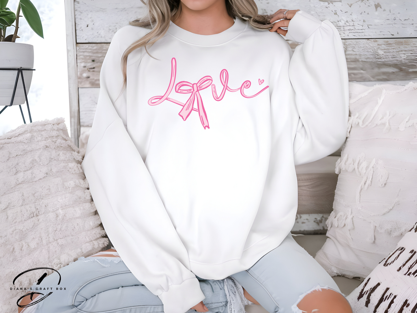 Love with bow Sweatshirt