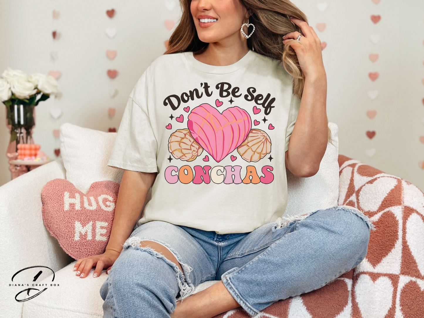 Don't be self Conchas T-shirt