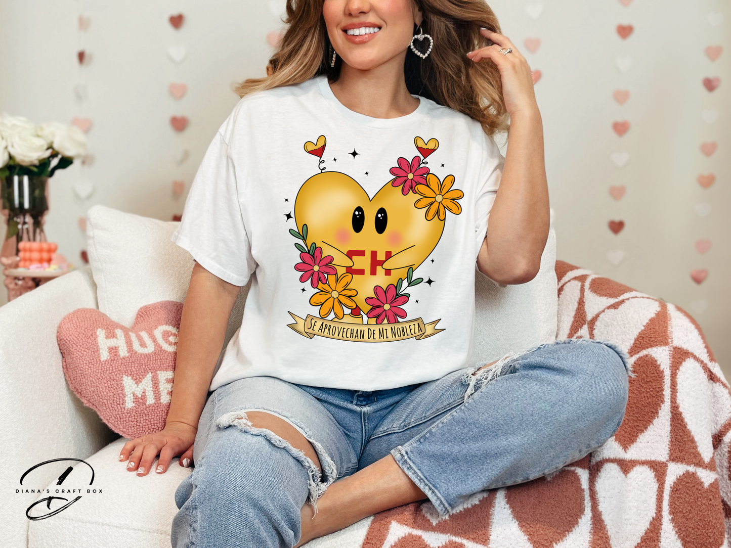 Se aprovechan de mi nobleza T-shirt