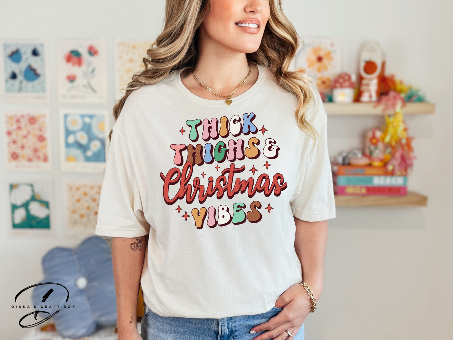 Thick thighs and Christmas vibes T-shirt