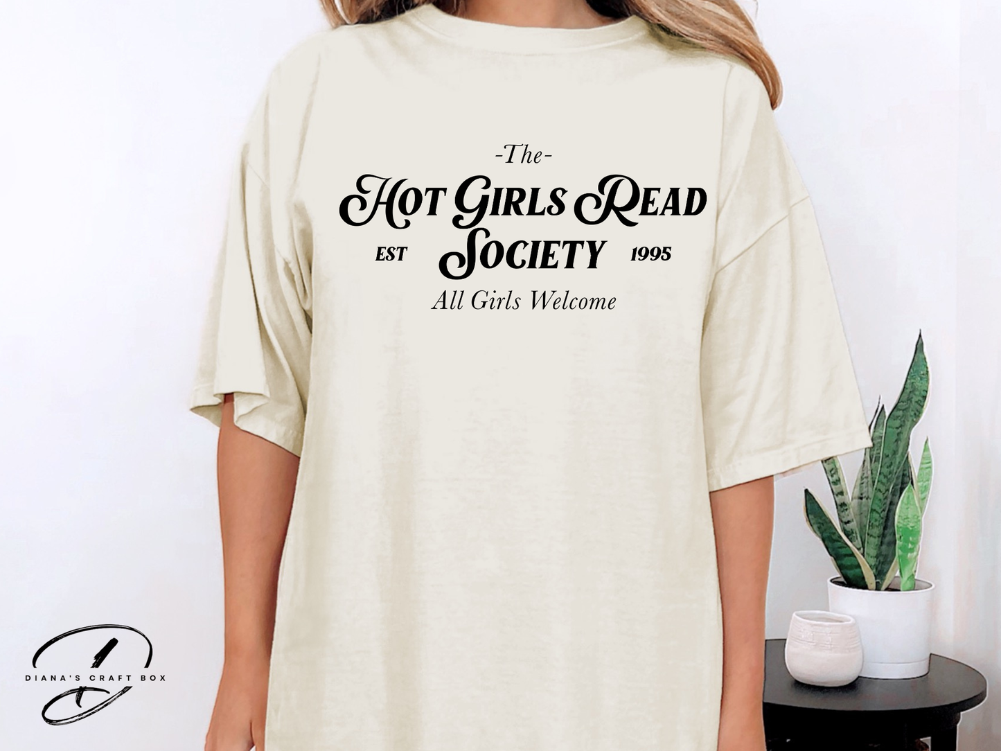 Hot girls read Society T-shirt