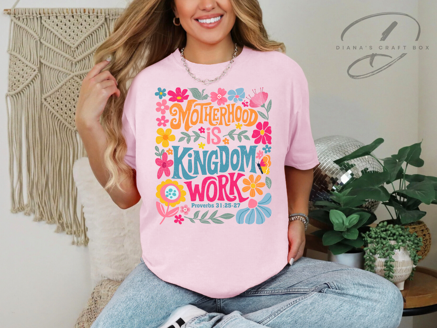 Motherhood is kingdom work. T-shirt