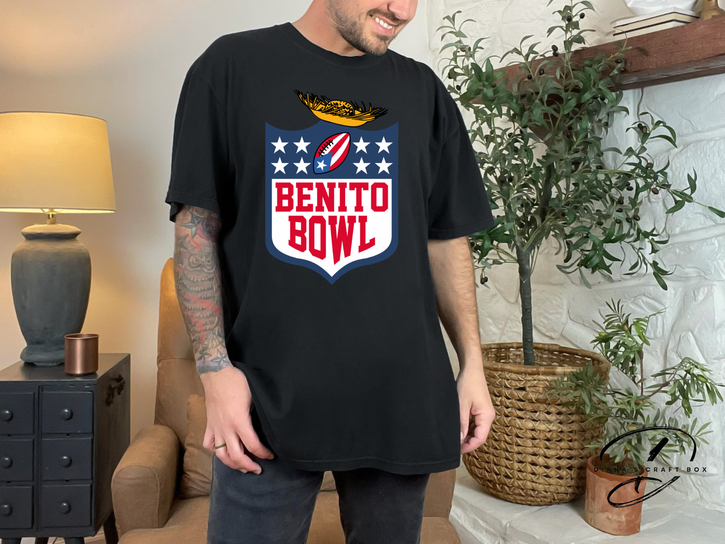 Benito Bowl with Pavas Hat T-shirt