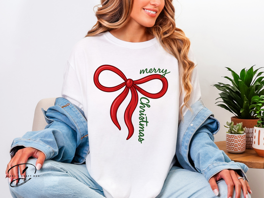 Merry Christmas bow (green font) T-shirt