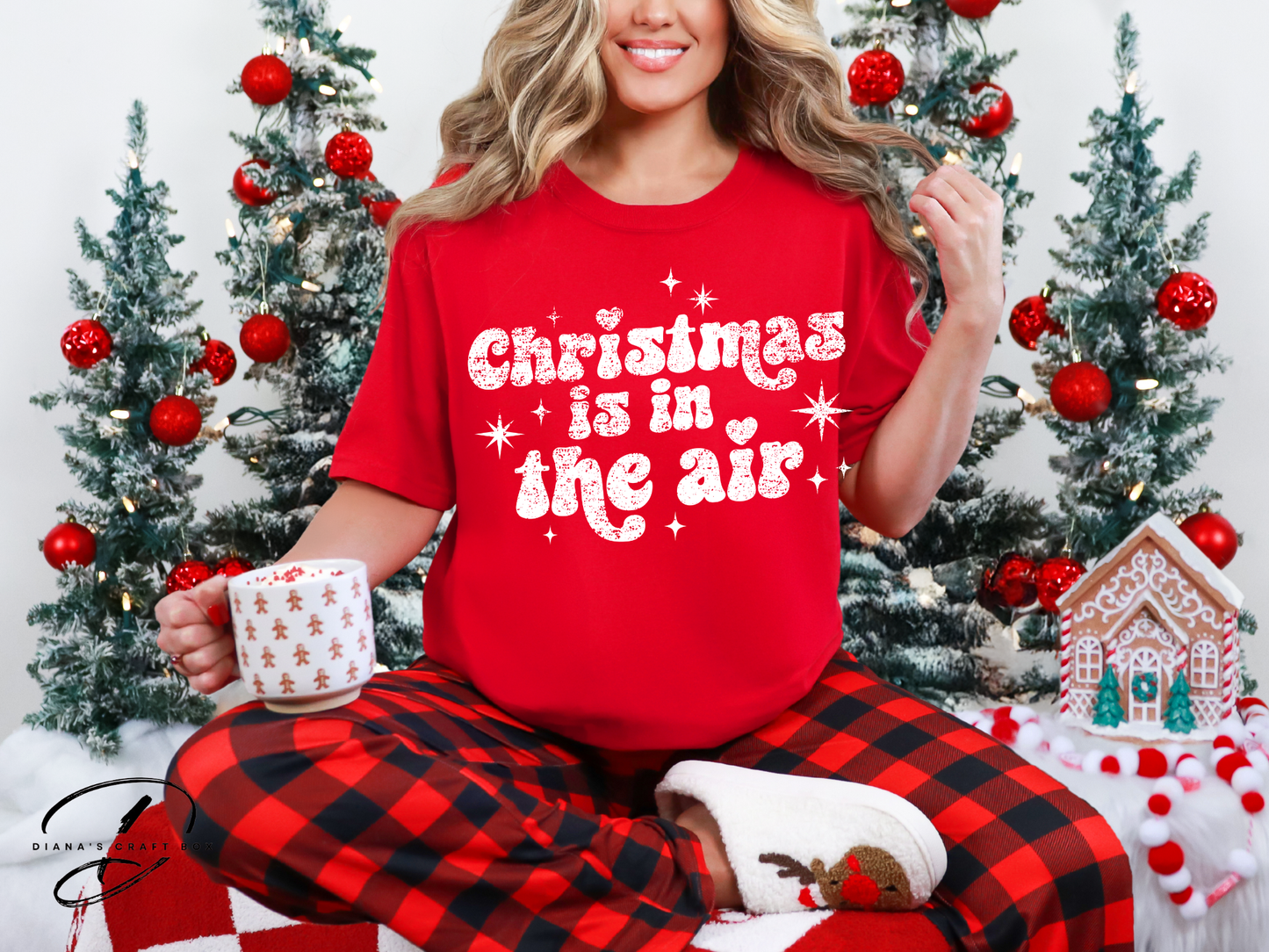 Christmas is in the air T-shirt