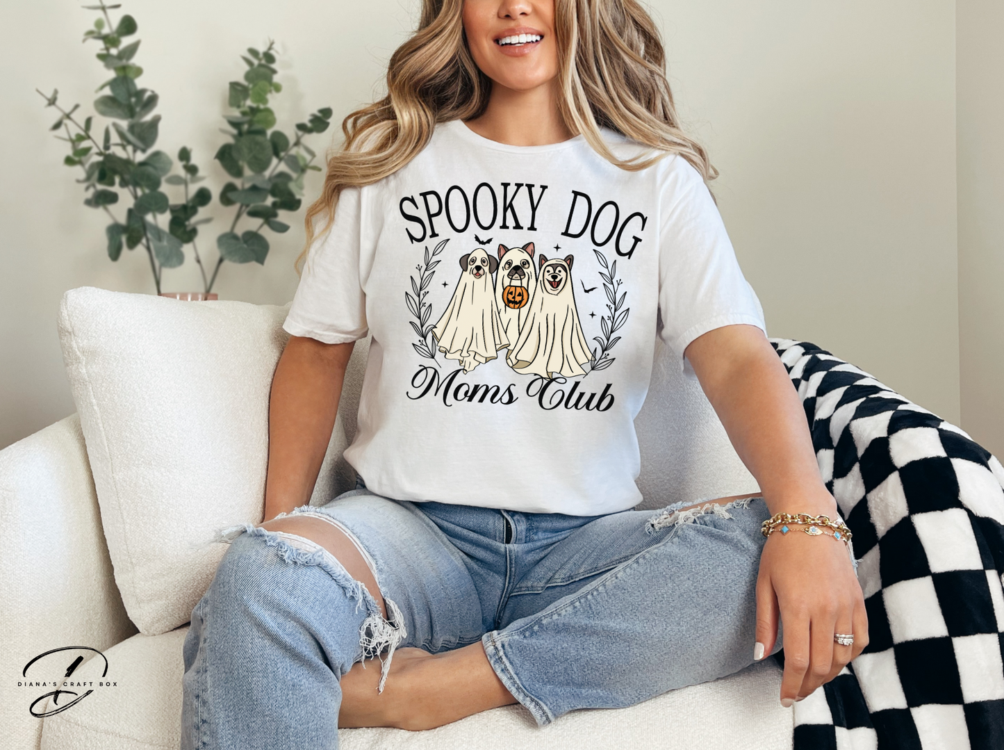 Spooky Dog Mom's Club T-shirt