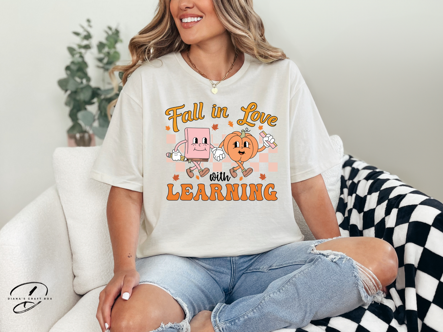 Fall in love with LEARNING T-shirt